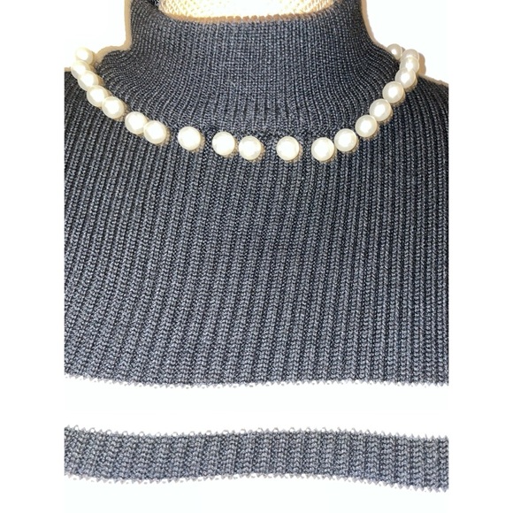 Ontwelfth Black and White Striped Sleeveless  Dress - Picture 3 of 7